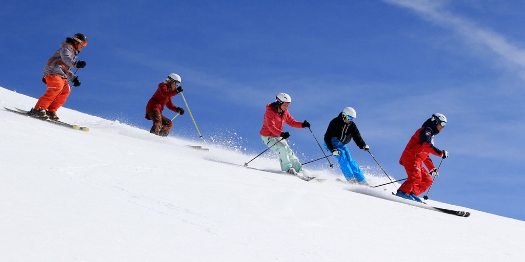 Ski Ados adultes Cours Collectifs ESF Le Lioran